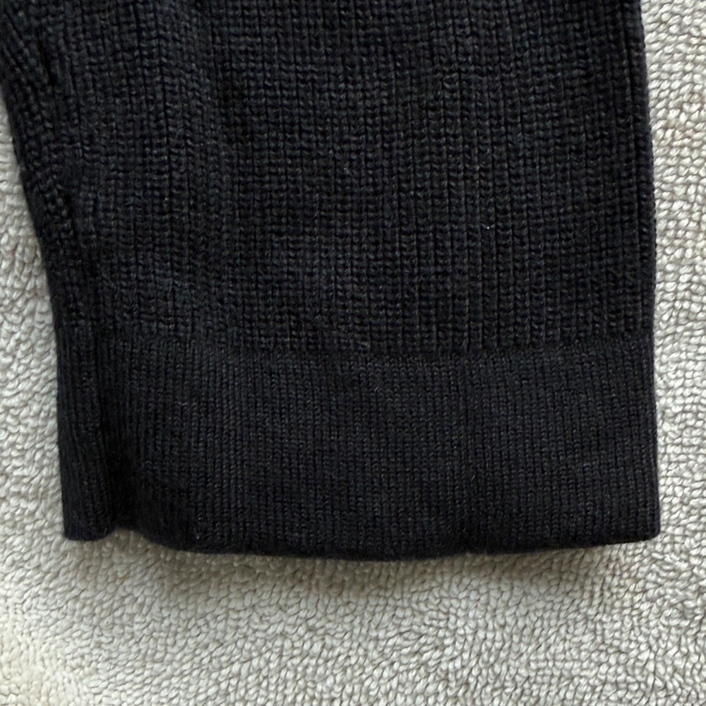 Tommy Bahama Men's 1/4 Zip-Up Sweater - Picture 12 of 14